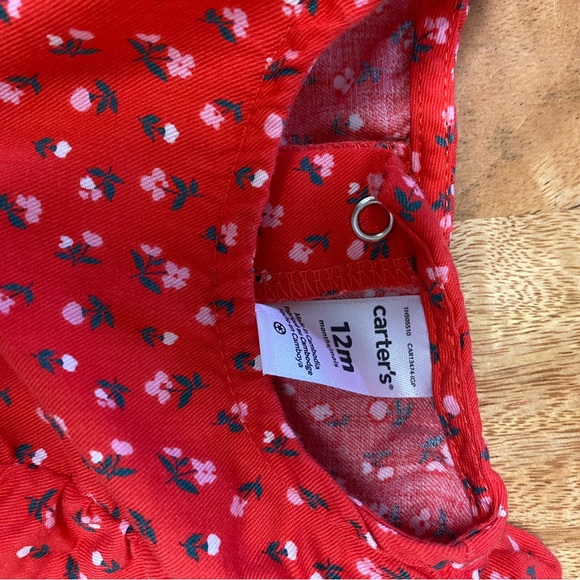 Adorable Romper w Ruffles - Picture 2 of 3